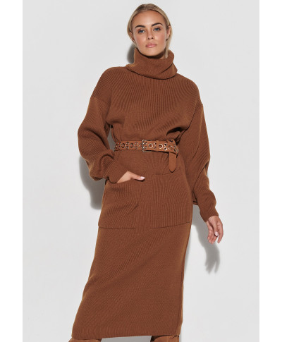 Adīta kleita ar augstu apkakli un kabatām brūna S105