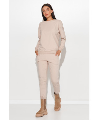Sportinis moteriškas komplektas su antsiuvu ant rankovės šviesiai smėlio spalvos NU379