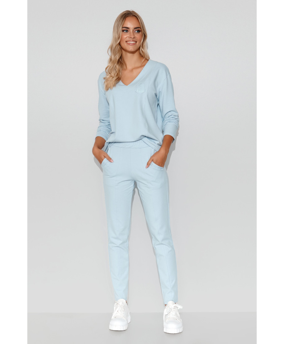 Elegants sieviešu sporta kostīms gaiši zils M782