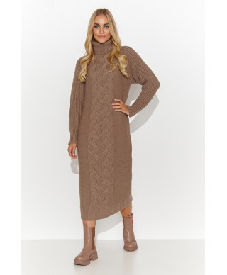 megztinis-suknele za kolano kapucino S137