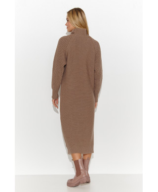megztinis-suknele za kolano kapucino S137
