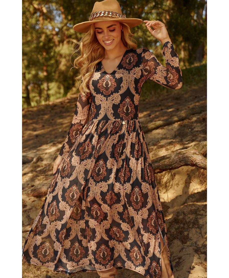 ilga suknele is tinklelio rastas 48 M813