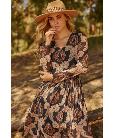 ilga suknele is tinklelio rastas 48 M813