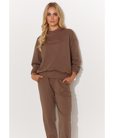 Minimalistyczny moteriskas komplektas dresowy sokoladinis M804