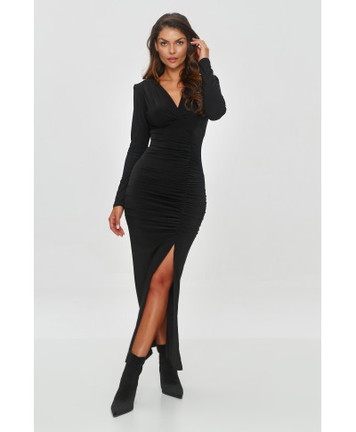 elegantiska suknele su marszczeniami ir rozcięciem juoda M854