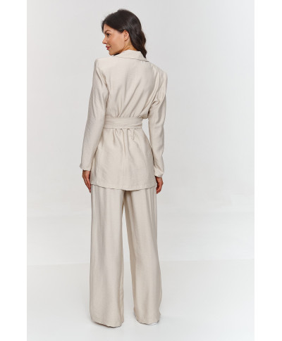 moteriskas komplektas svarkelis ir kelnes sviesus beż M883