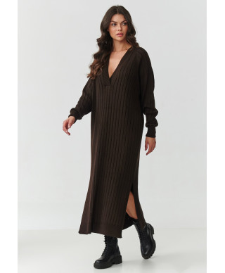 ilga suknele swetrowa su iskirpte V sokoladine S161