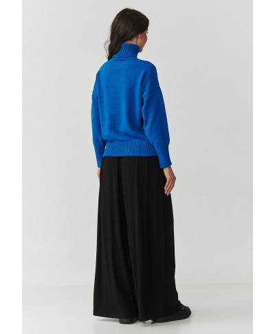 viskozinis megztinis moteriskas su golfu blue jeans S165