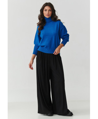 viskozinis megztinis moteriskas su golfu blue jeans S165