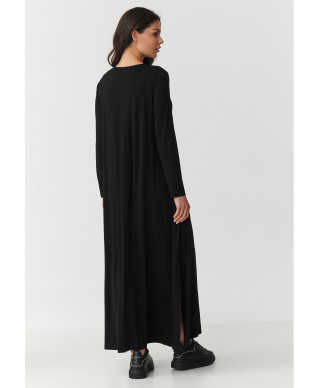 Viskozinė maksi suknelė su skeltukais juoda M895