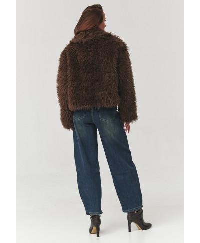 kailine striuke moteriska ruda C1