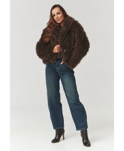 kailine striuke moteriska ruda C1