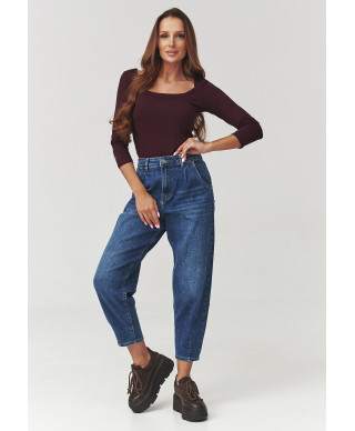 palaidine moteriska su iskirpte karo bordo C10