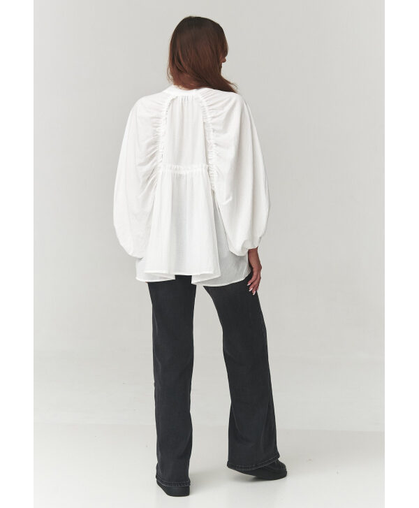 Eleganti sieviešu oversize baltie krekli C24