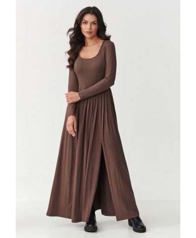 ilga platejanti suknele sokoladine M896