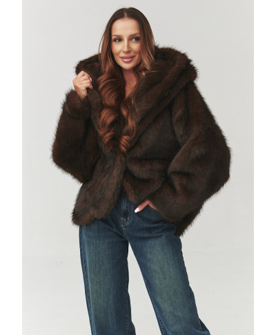 Brązowe futerko damskie – styl vintage  nowoczesnym wydaniu brązowe C4