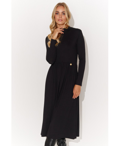 Viskozes trikotāžas kleita melna M808