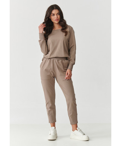 Brīvs treniņtērpa komplekts moka M888