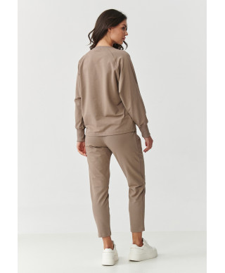 Brīvs treniņtērpa komplekts moka M888