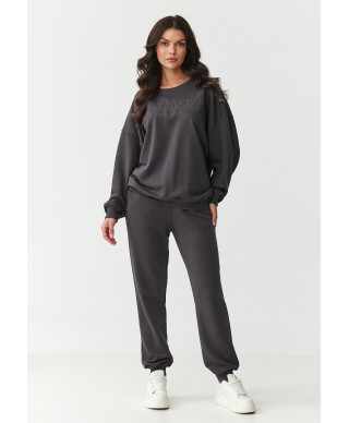 Treniņtērpu komplekts ar izšūtu logo dūmu M889