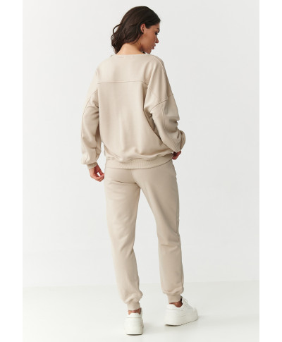 Treniņtērpu komplekts ar izšūtu logo gaiši bēšs M889