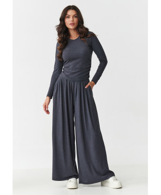 Viskozes komplekts ar rūtainu blūzi un platām biksēm antracīta krāsā M892