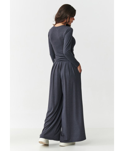 Viskozes komplekts ar rūtainu blūzi un platām biksēm antracīta krāsā M892