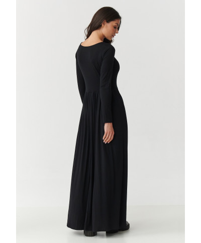 ilga platejanti suknele juoda M896