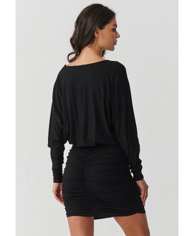 suknele mini su marszczeniem ir luźną górą juoda M900