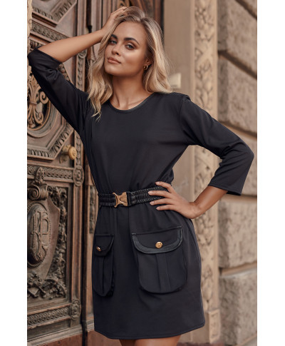 suknele mini su kisenemis ir paskiem juoda M752