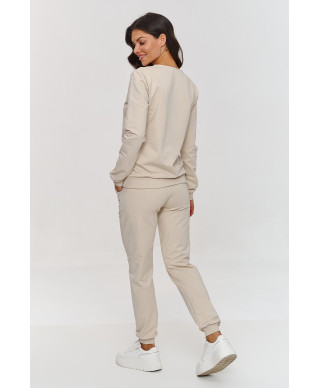 Dresowy komplektas su bluzą su iskirpte  serek sviesus beż M868