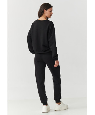 komplektas dresowy su haftowanym logotipu juodas M889