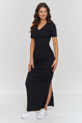 suknele su marszczeniami ir iskirpte V juoda M872