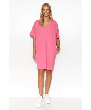 Trikotāžas kimono tipa kleita bēbju rozā krāsā M778