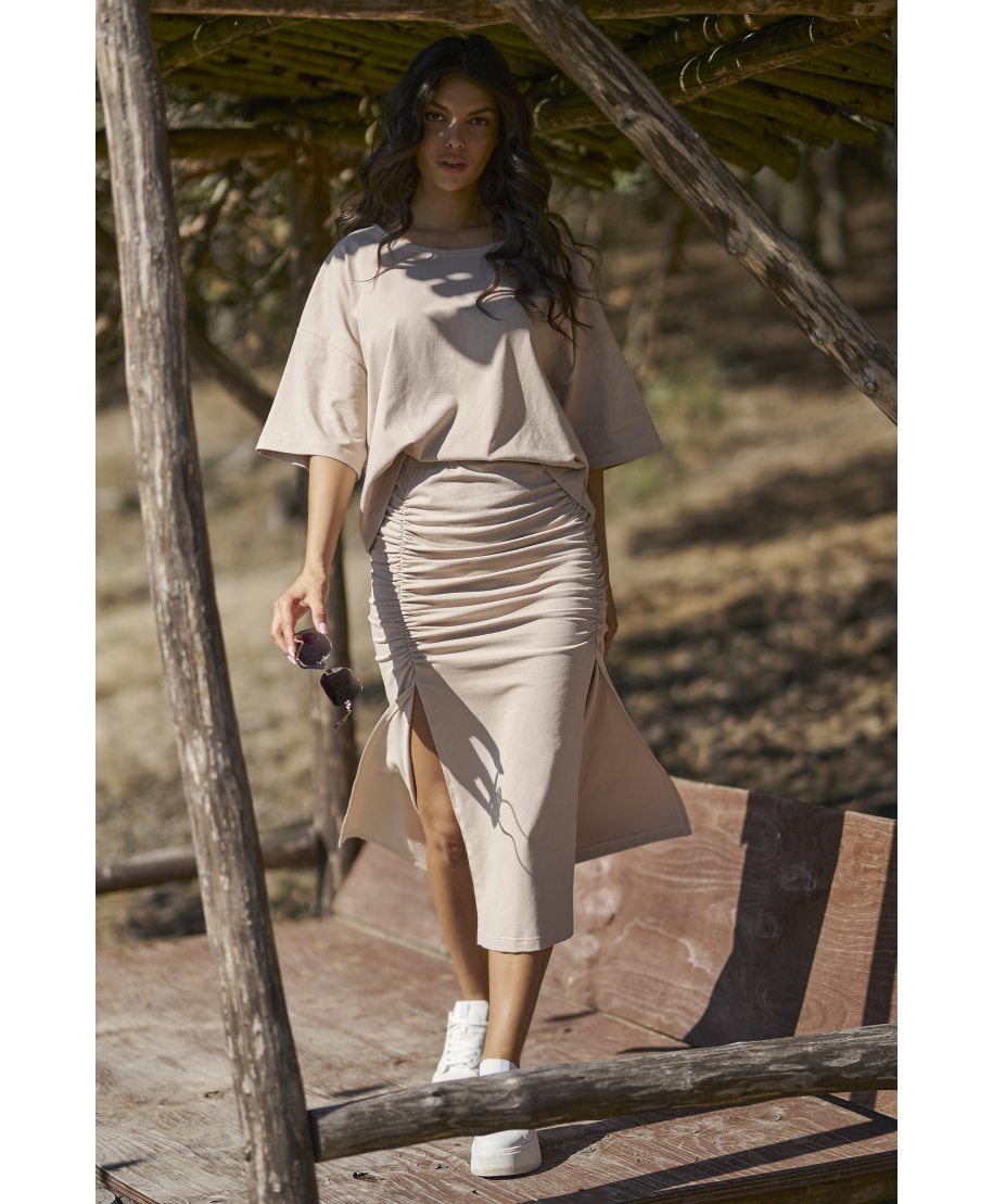 moteriskas komplektas megztas su długą dopasowaną spódnicą su guma sviesus beż NU464