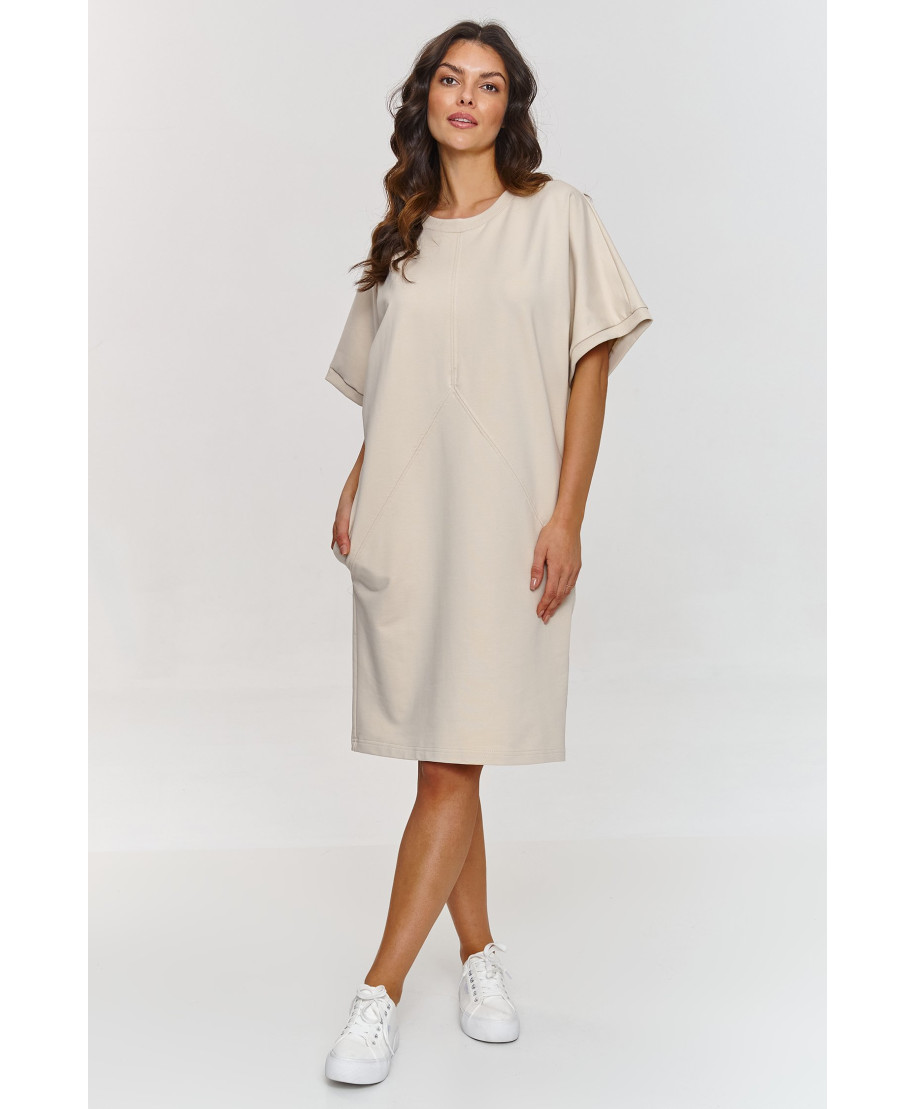Suknelė su trumpomis, plačiomis rankovėmis šviesiai smėlio spalvos M864