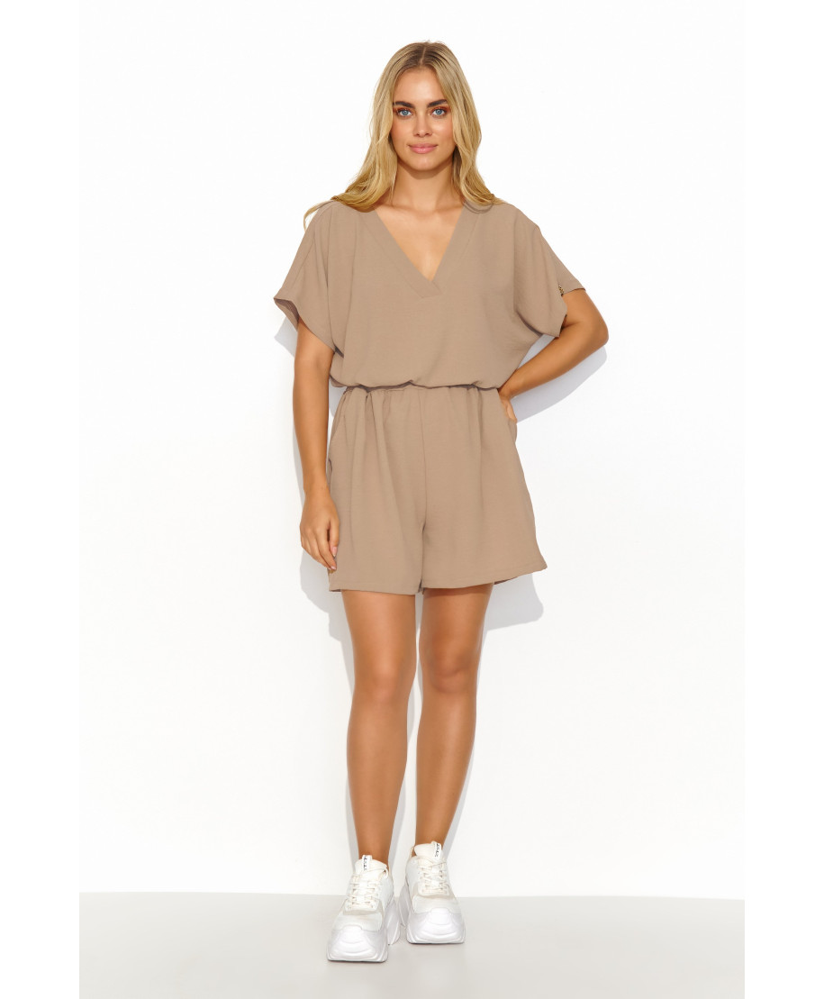 moteriskas komplektas su szerokimi szortami kapucino M832