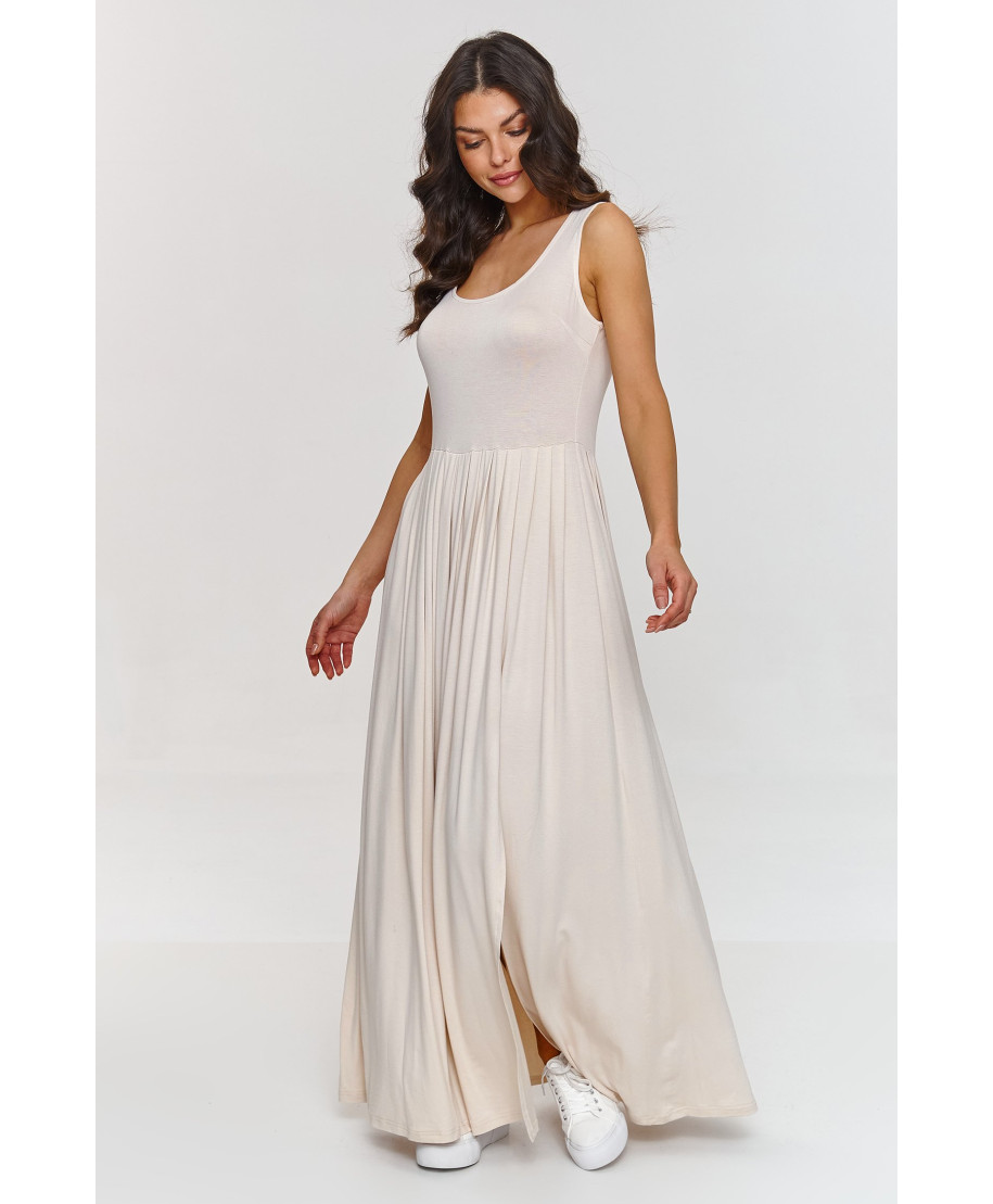 Elegantiška maksi suknelė su klostėmis šviesiai smėlio spalvos M874