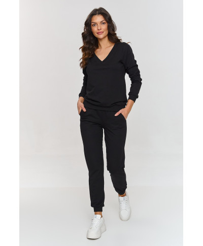 Sportinis komplektas su V formos iškirptės džemperiu juodas M868