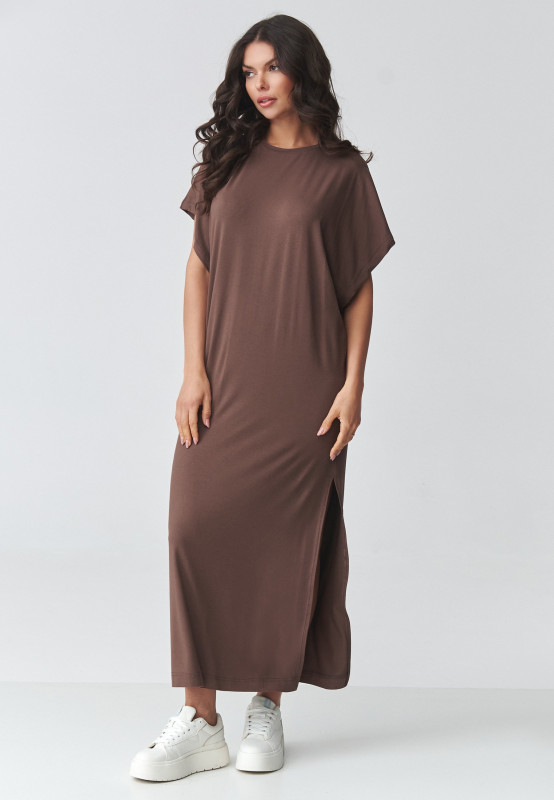 laisva suknele maxi su skiliu mleczna czekolada M927