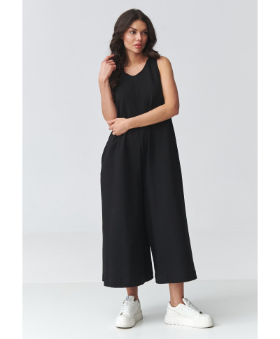 Stylowy kombinezonas moteriskas su szerokimi nogawkami juodas M919