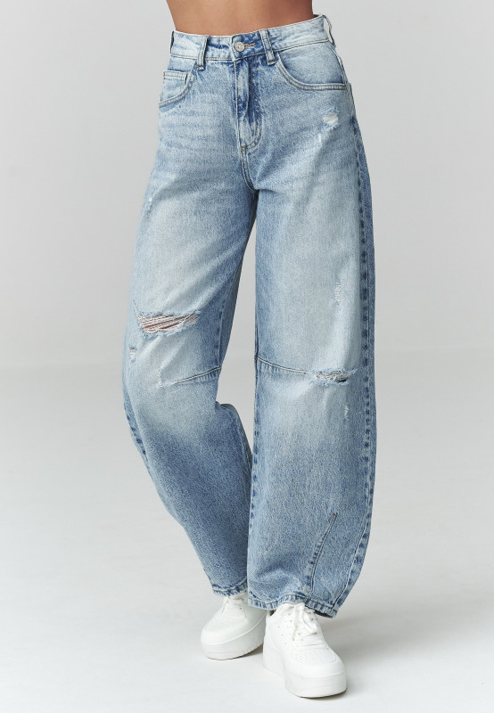 Jeansy damskie su przetarciami denim C50