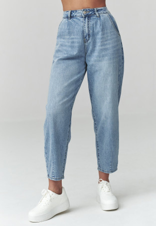 Jeansy mom fit su wysokim stanem denim C52
