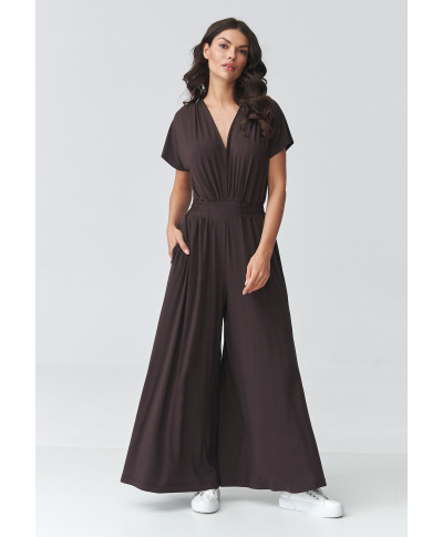 Elegants sieviešu kombinezons ar platām starām tumšā šokolāde M924