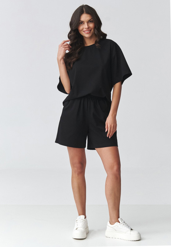 komplektas moteriskas su luźną bluzką ir szortami juodas M935