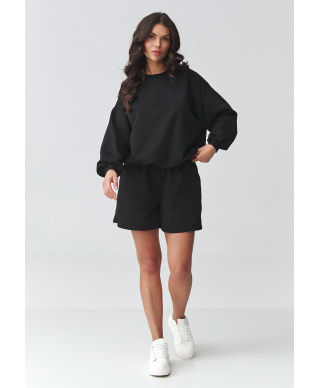 komplektas dresowy moteriskas oversize su szortami juodas M922