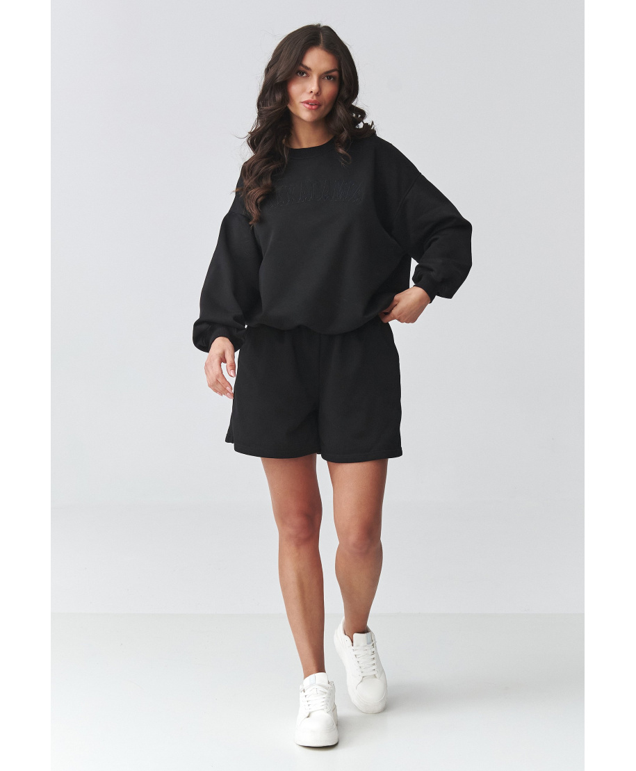 Sieviešu oversize sporta komplekts ar šortiem melns M922