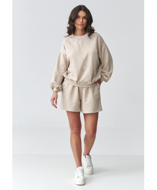 Komplektas dresinis moteriškas oversize su šortais šviesiai smėlio M922