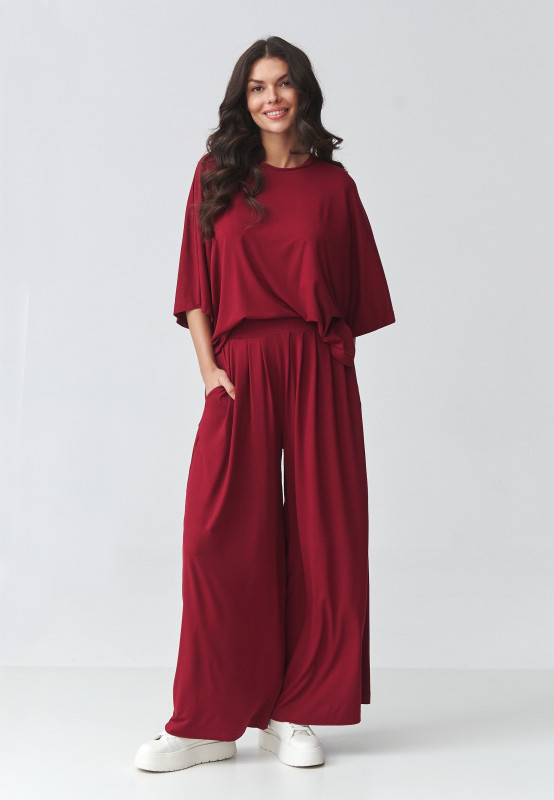 Komplekts sievietēm ar platām biksēm un oversize blūzi bordo M926