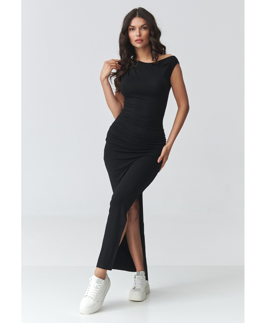 Kleita maxi ar krokojumu un šķēlumu melna M928